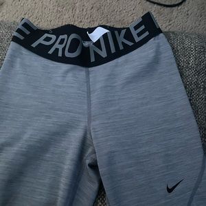 Nike pro leggings